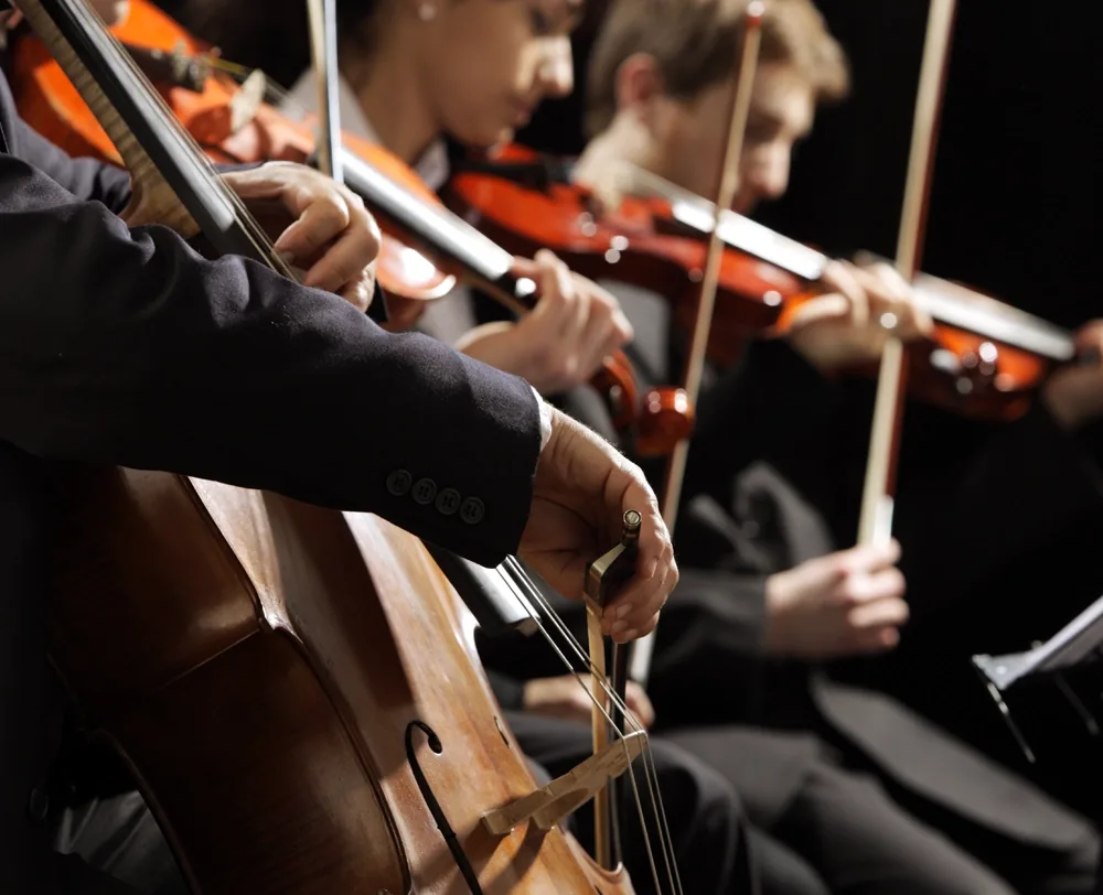Kulturreisen mit Bahn und Schiff